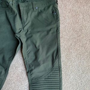 Skinny prana pant